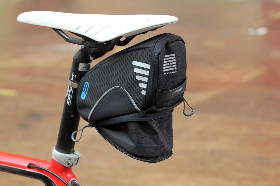 Altura arc cheap seat pack